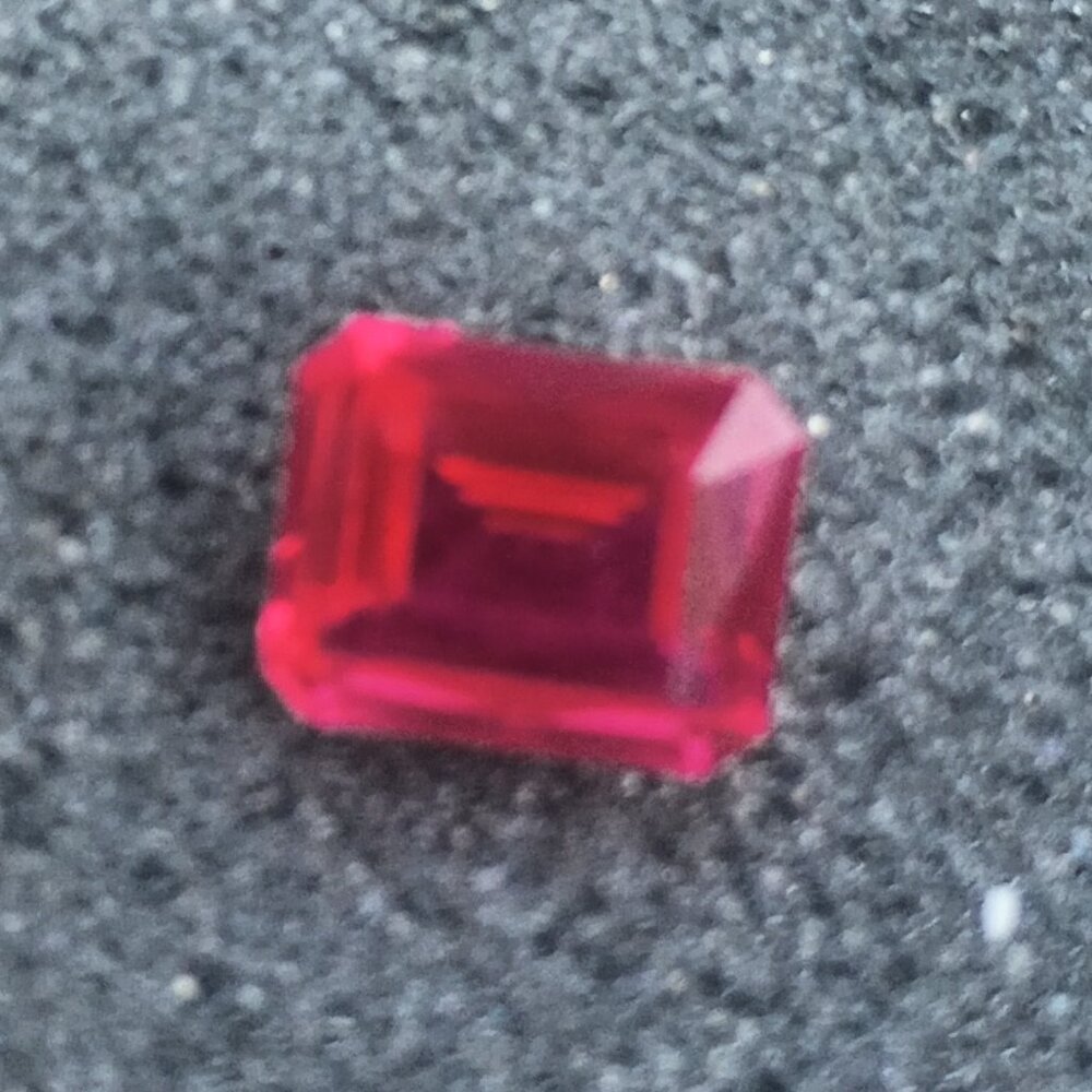 Beautiful  ruby - Picture 4 of 5